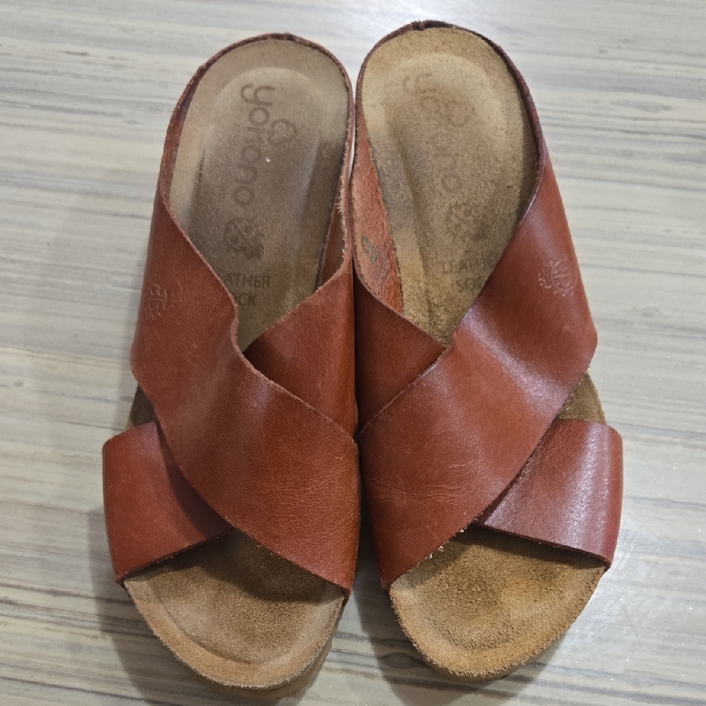 Yokono Women's Brown Leather Sandal/Wedge